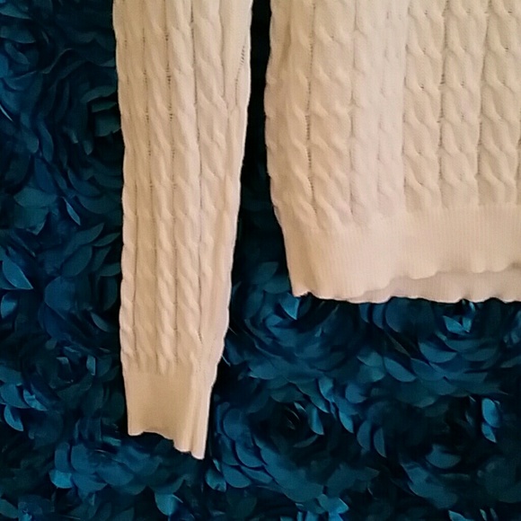 Forever 21 Pullover Sweater - Picture 5 of 5